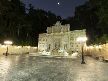Inauguração Fontana di Trevi em Serra Negra